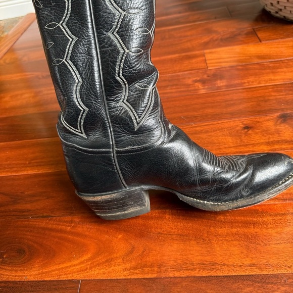 Tony Lama Black Leather Western Boots - Picture 15 of 15